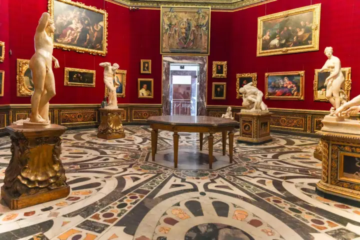 Florencia: entrada programada para la Galería Uffizi con acompañante