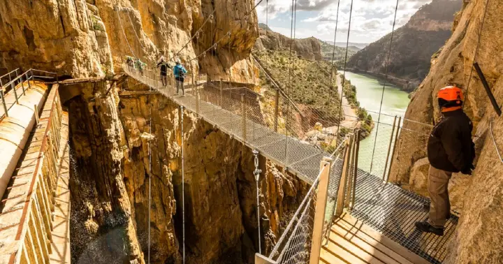 Desde la Costa del Sol y Málaga: Tour guiado por el Caminito del Rey