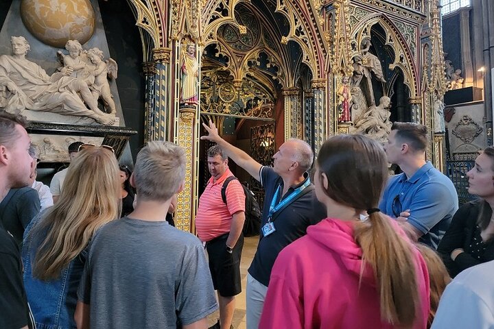 Big Ben, Westminster Abbey & Changing of the Guard: Small-Group Guided Tour (Skip-the-line)