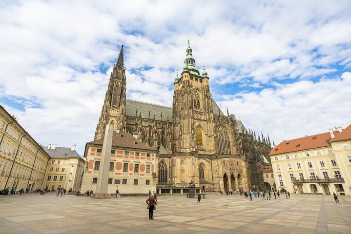 Sin colas: visita al interior del Castillo de Praga con guía local