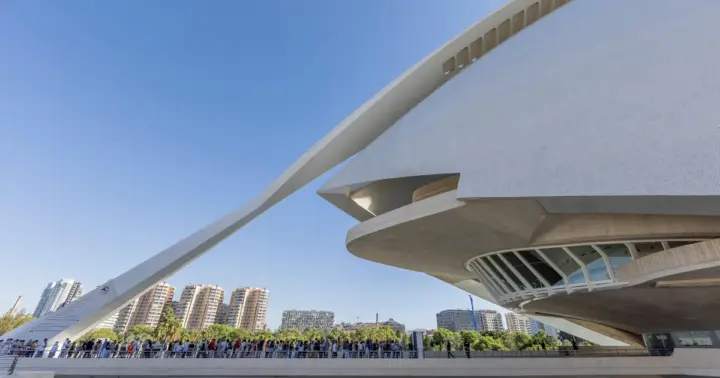 Valencia: Visit the Palau de Les Arts with an audio guide.
