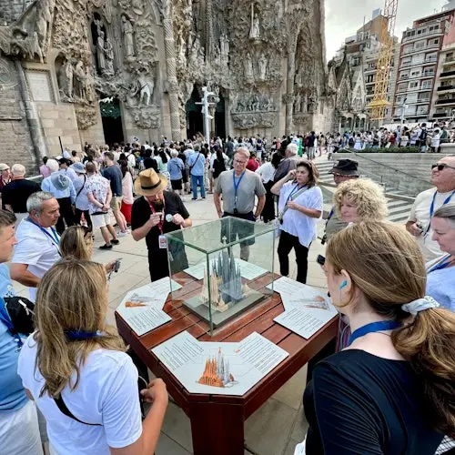 Sagrada Familia: Tour guiado para grupos reducidos