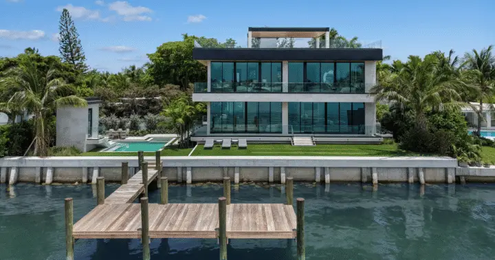 Miami: Millionaire’s Row & Celebrity Homes Boat Tour