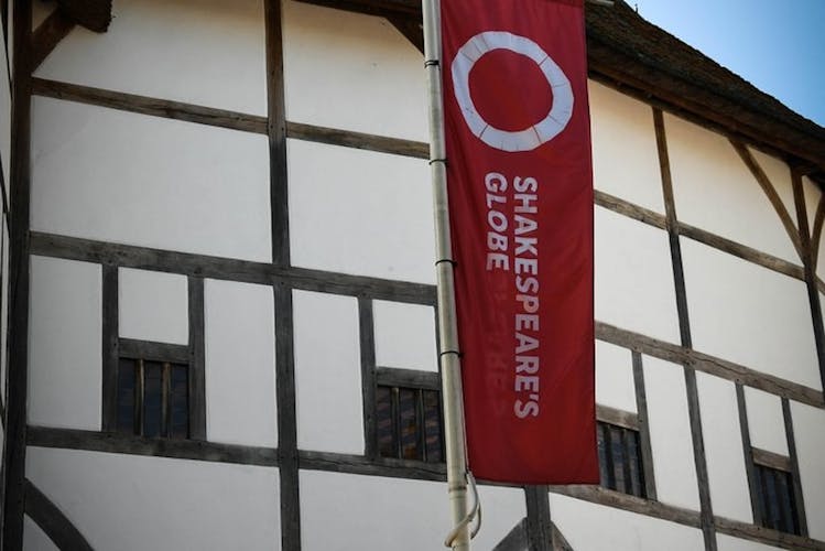 Buckingham Palace and Westminster Highlights Walking Tour