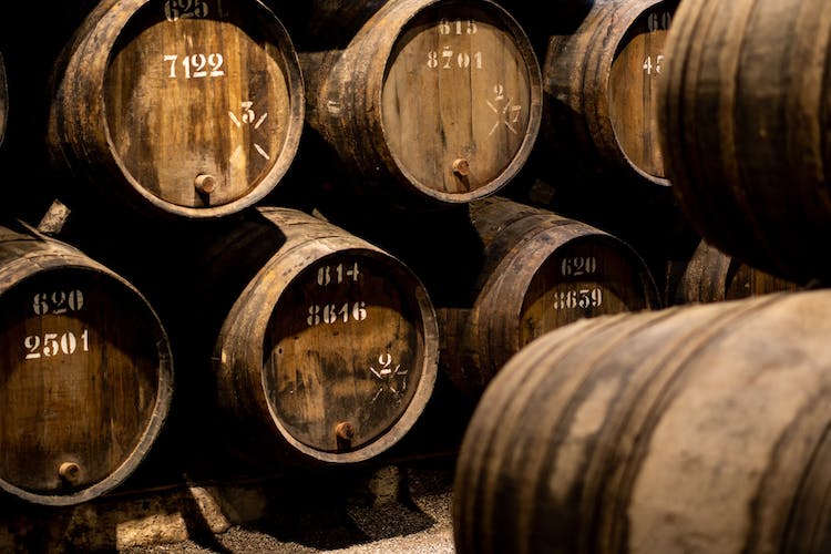 Visita a las bodegas de Oporto Taylor's y cata de vinos en Oporto