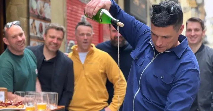 San Sebastián: tour por el mercado Premium, pintxos y cata de vino