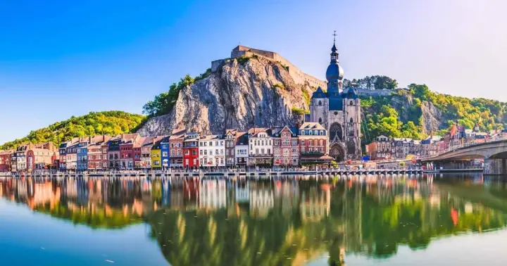 Desde Bruselas: Excursión a Luxemburgo con visita a Dinant
