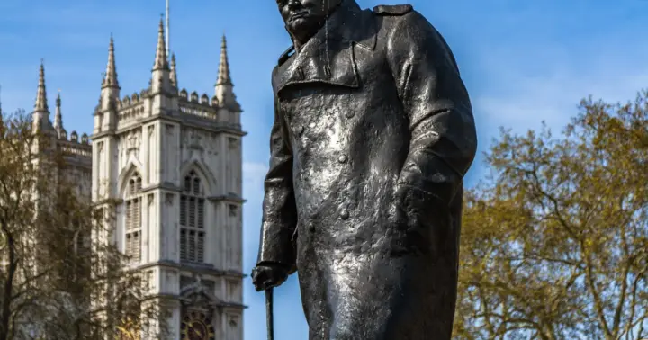 London: Westminster WW2 Tour & Churchill’s War Rooms Ticket