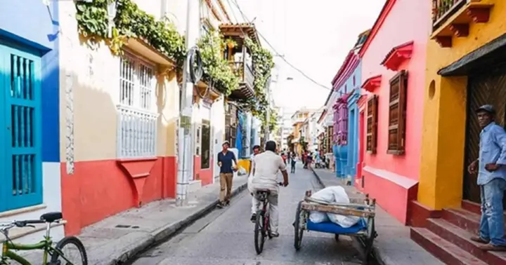 Cartagena: Cartagena City Sightseeing Tour by Bike