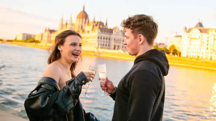Budapest: Sip & Sail Prosecco Cruise | Sightseeing | Photos