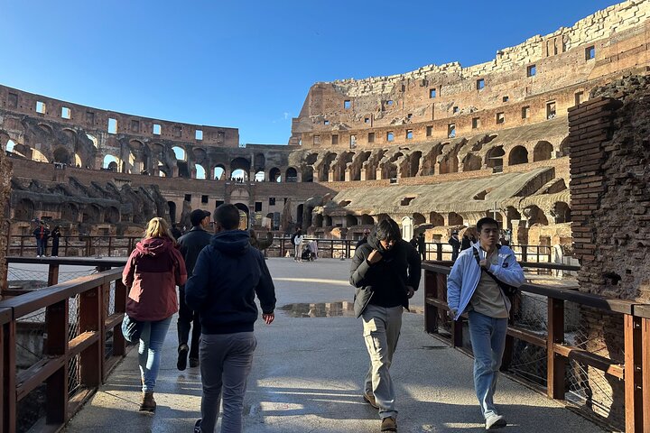 Coliseo Visita guiada y entrada al Foro Colina Palatina