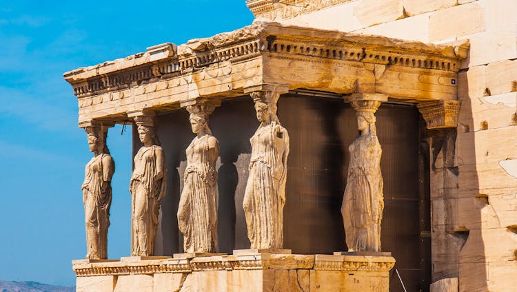 Acrópolis, Museo de la Acrópolis, Templo de Poseidón y transporte público