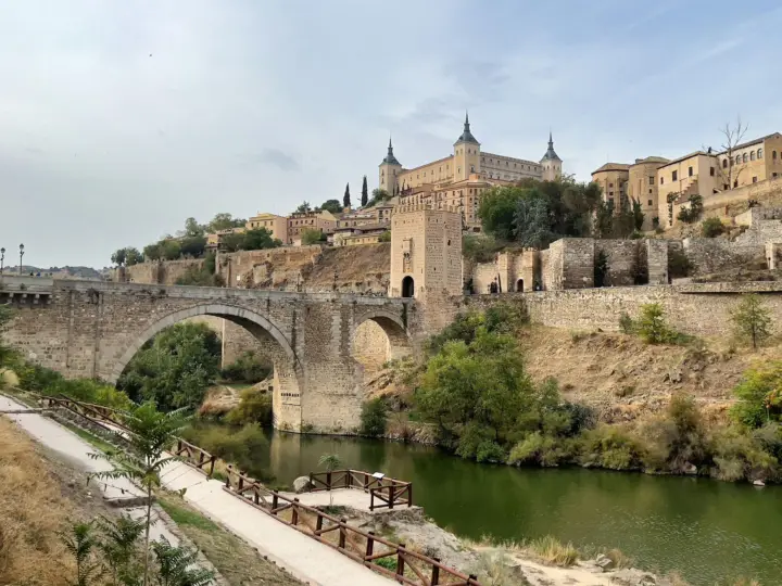 Toledo: Excursión desde Madrid con guía cultural y furgoneta
