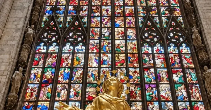Milan: Scala Theater and Duomo Cathedral Guided Tour