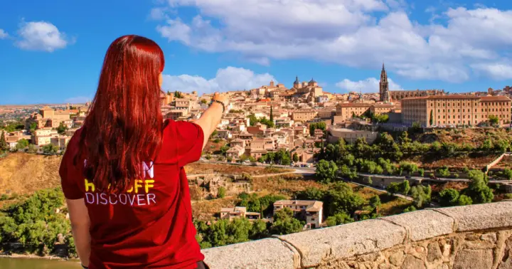 Desde Madrid: Excursión de un día guiada a Toledo en Autobús