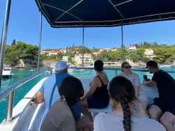 Traslado en barco a las islas de Lopud y Koločep