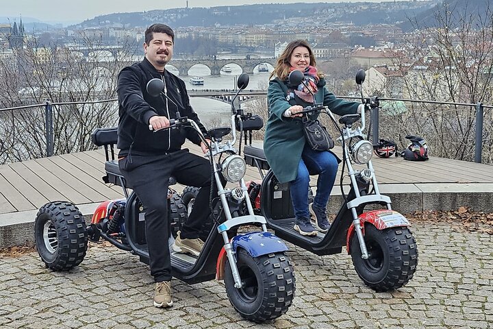Gran City Tour en E-Trike en Praga