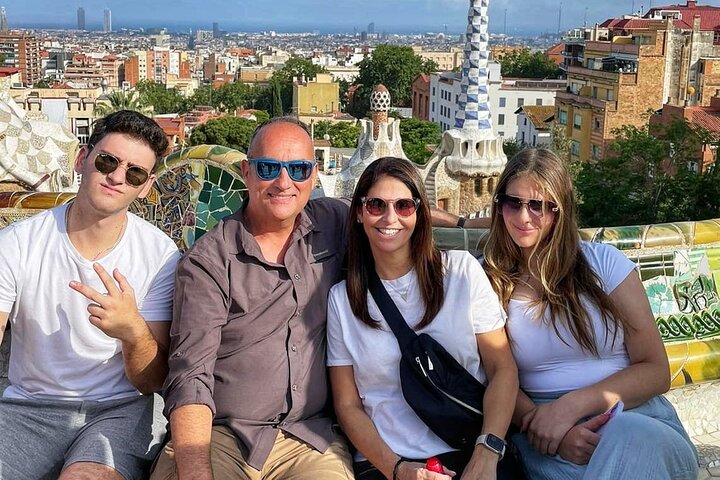 Visita guiada privada a la Sagrada Familia y el Parque Güell