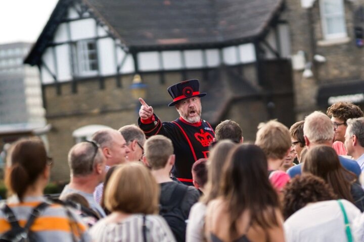 Tower of London: Opening Ceremony & Early Crown Jewels Access