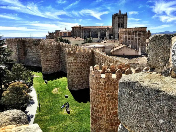 Tour Ávila Monumental: tu primera toma de contacto con Ávila