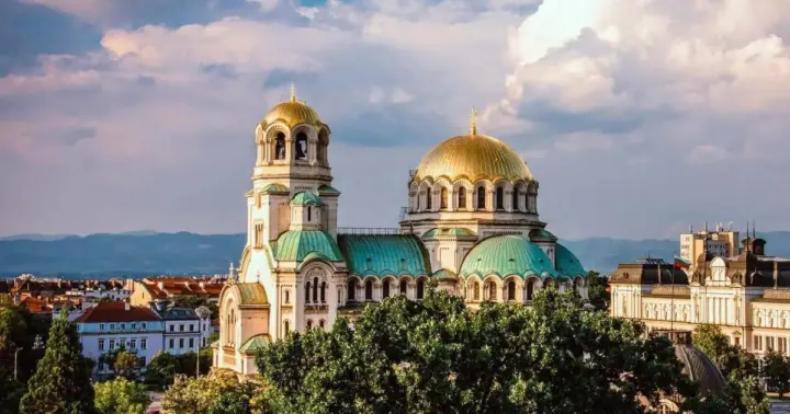 Sofia: City Highlights Sightseeing Walking Tour