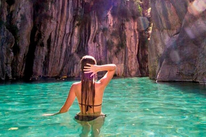 Tour de un Día a las Aguas Termales de Montanejos