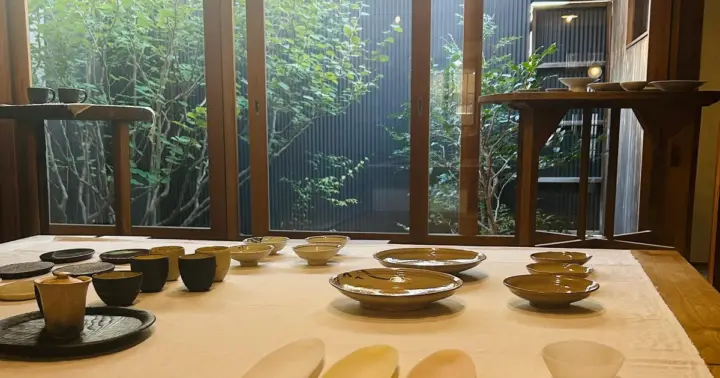 Osaka: Hidden Craft Shops, Matcha & teamLab Night Art