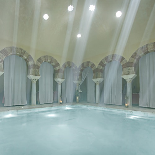 Hammam Al Ándalus Córdoba: Masaje y tratamiento sobre piedras calientes