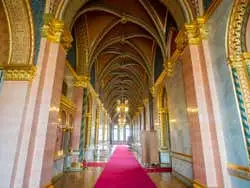Visita guiada por el Parlamento de Budapest