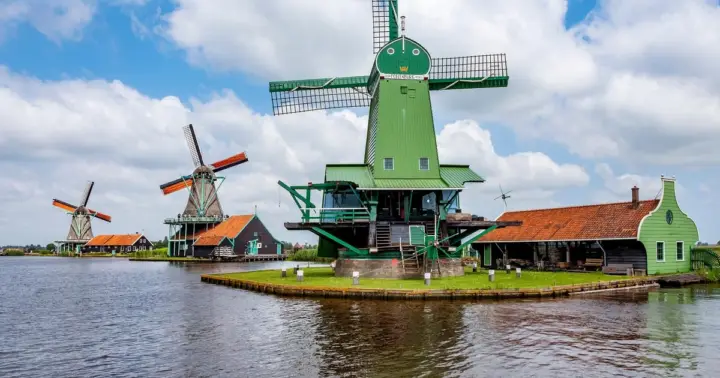 Desde Ámsterdam: Zaanse Schans, «casas de Lego» y Volendam