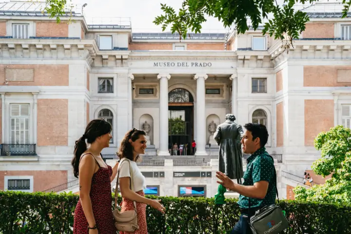 Madrid Panoramic Bus tour with Prado Museum