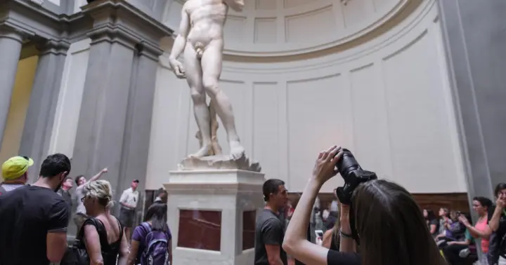 Florence Accademia & David with Walking Tour & Uffizi Option