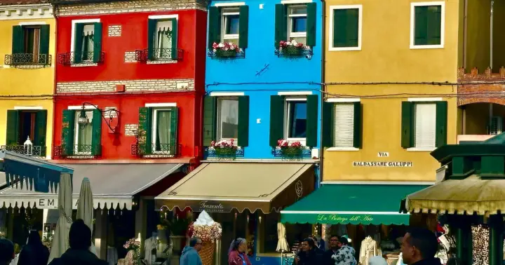 Venice: Boat Cruise and Visit to Murano Glass and Burano Lace