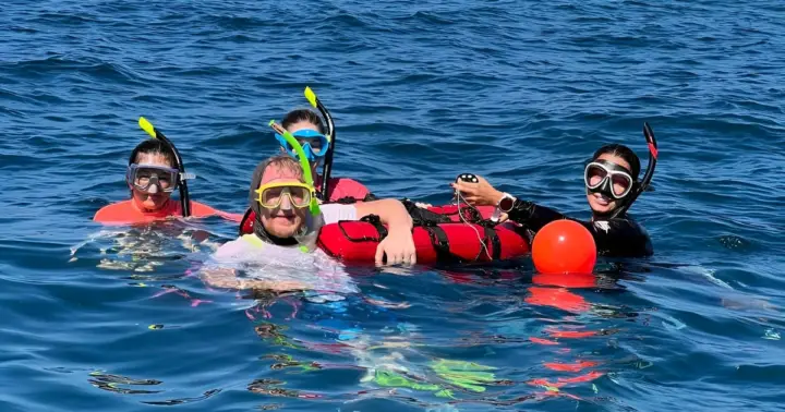 Cartagena: Snorkeling and Hookah Diving in the Rosario Islands