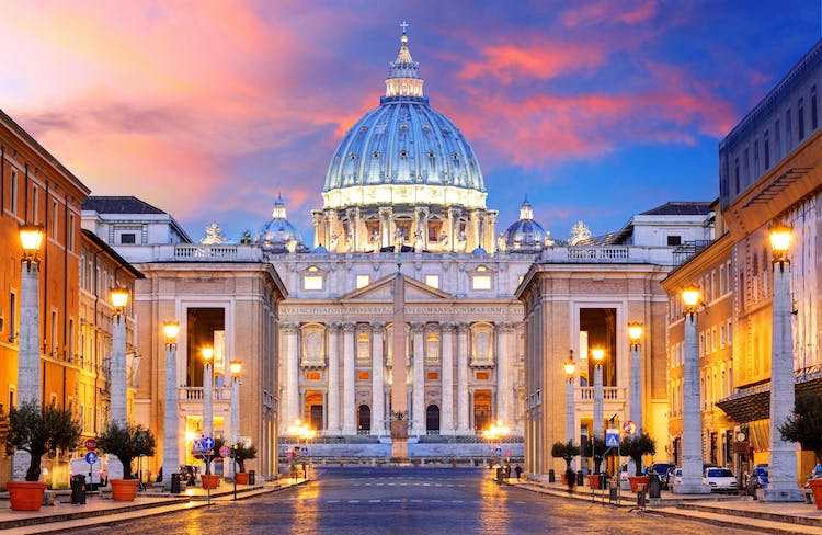 Visita guiada a los Museos Vaticanos, la Capilla Sixtina y la Basílica de San Pedro