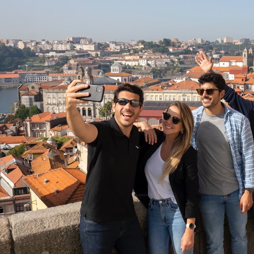 Porto: Walking Tour, Livraria Lello, River Cruise & Cable Car