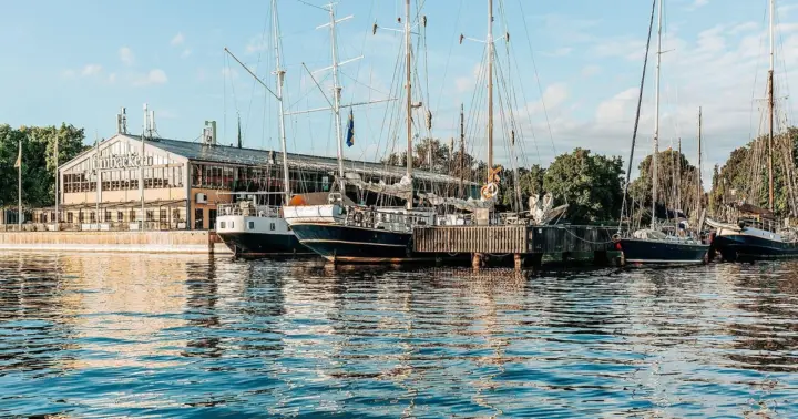 Stockholm: Royal Djurgården Boat Tour
