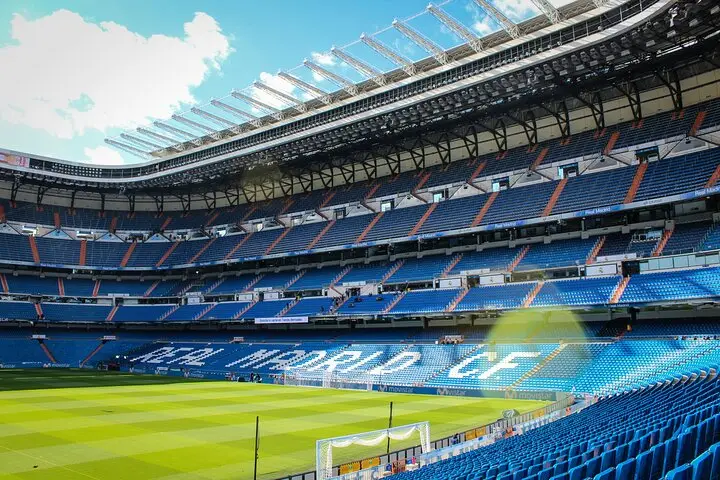 Tour al estadio Bernabéu y al Museo Real Madrid + Tapas opcionales