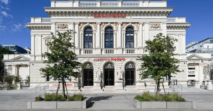 Vienna: Albertina Modern at Künstlerhaus Entry Ticket