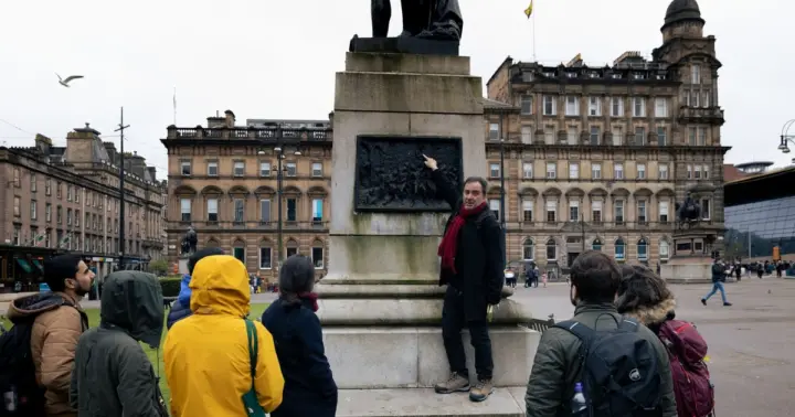 Glasgow: The Magnificent and Mysterious History of Glasgow