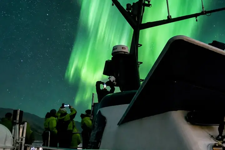 From Reykjavik: Northern Lights Cruise with Hot Chocolate