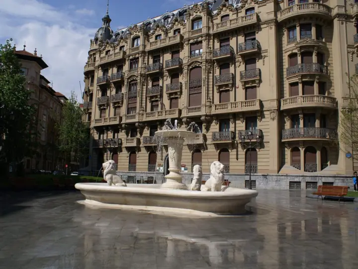 Bilbao: tour a pie privado y exclusivo