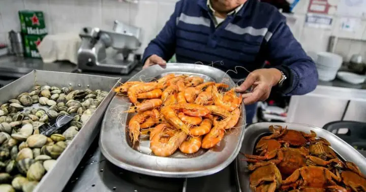 Lisbon: Culinary Backstreets - Mouraria & Graça Food Tour