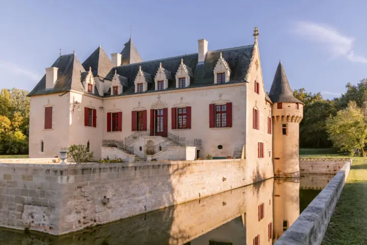Château Olivier: One Hour Vineyard Tour with Wine Tasting