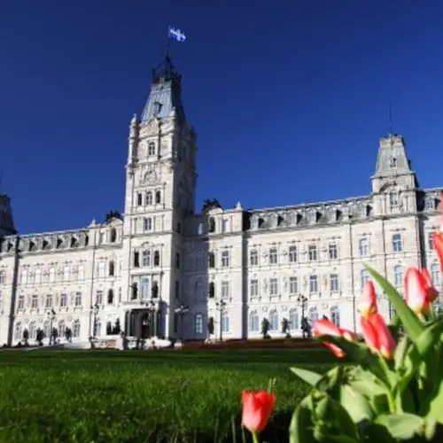 Quebec City: 2 Hour Guided Bus Tour