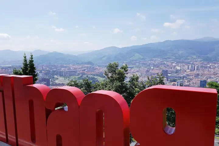Tour en español por Bilbao + Funicular de Artxanda
