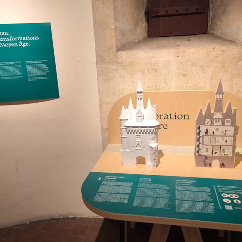 Puerta Cailhau: Entrada