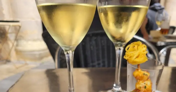 The Original Bilbao Food Tour with Wine Pairings
