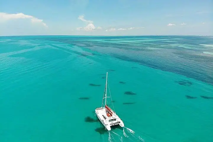 Miami: Key West Boat Tour w/ Optional Snorkeling & Open Bar