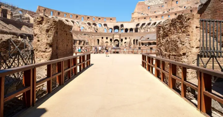 Roma: EXPERIENCIA COMPLETA del Coliseo - TOUR GUIADO POR LA ARENA